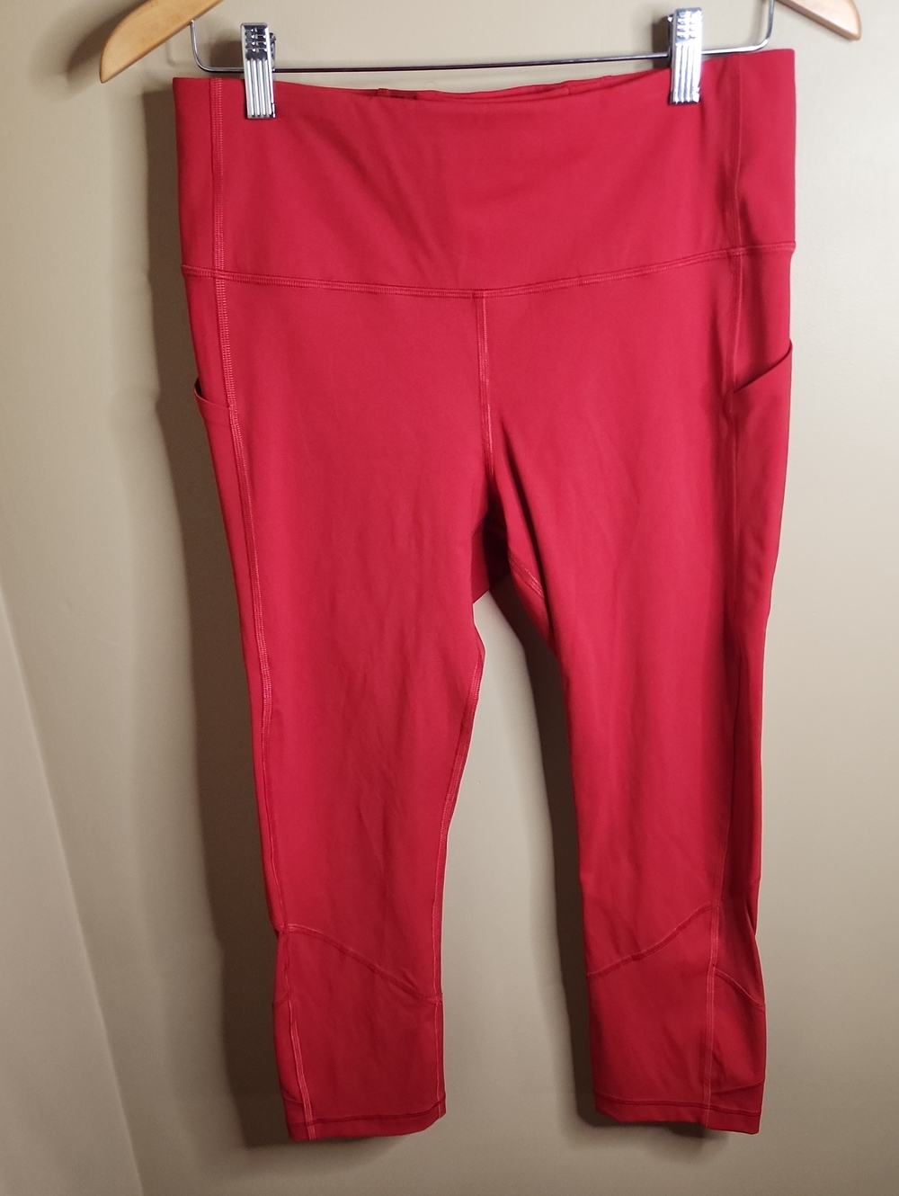 Lululemon Pace Rival High-Rise Crop 22" in Dark Red. Size 10. #W3BEHS - Picture 3 of 4